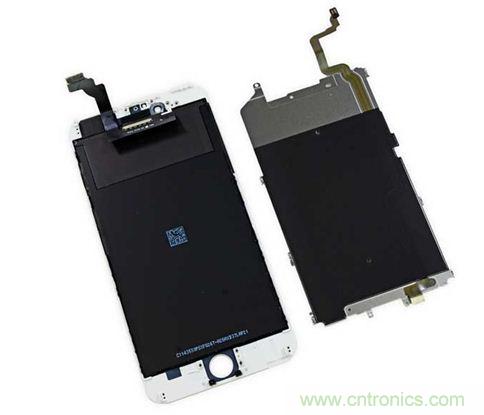 iPhone 6 Plus搭載的高清LED屏幕尺寸為5.5英寸，像素密度為401ppi，并采用了IPS（平面轉(zhuǎn)換）技術(shù)。（來源：iFixit）